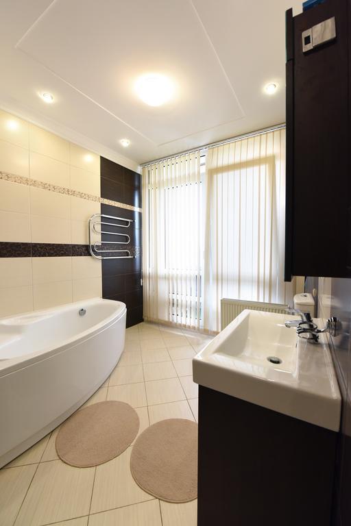 Sigurd Hall Apartments Odessa Exterior photo